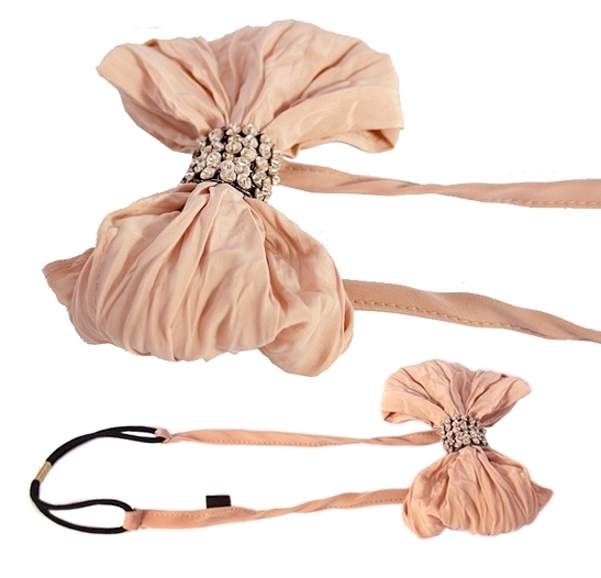 '심장이 두근두근' 키스를 부르는 패션