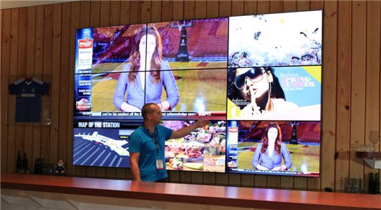 삼성전자 '인포콤 2011'에서 기업 고객 유혹