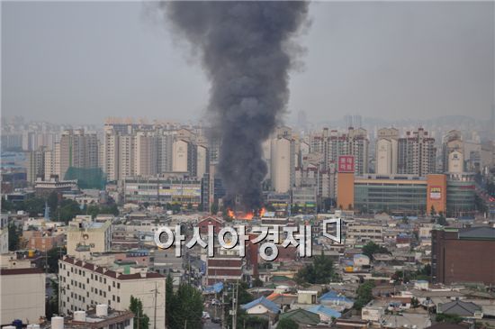 인천 부평 주택가 한복판에서 화재