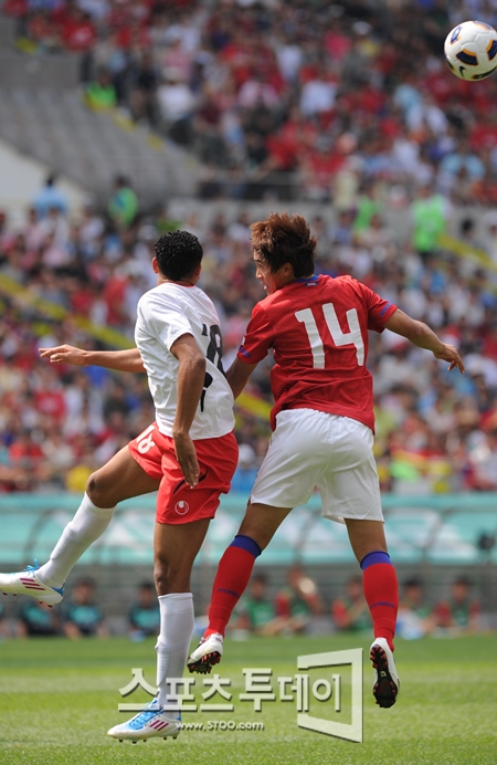 [포토] 공중전 벌이는 문기한