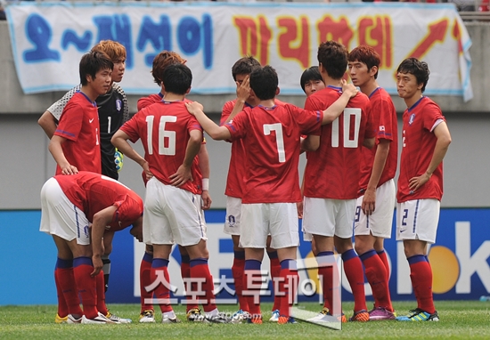 한국 축구, 이집트·알제리 제치고 FIFA 랭킹 '30위'