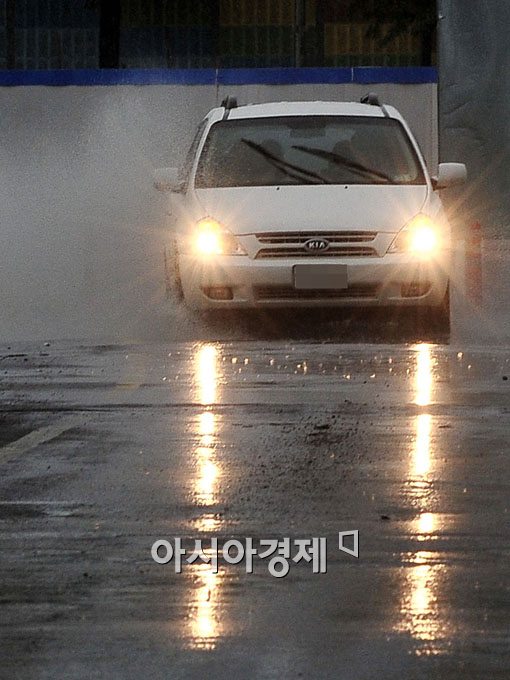 [포토] '오늘은 안전운전 하세요'