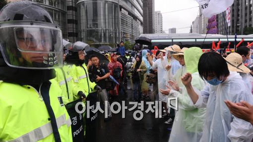 [포토]가로막힌 벽!
