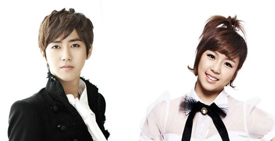 ZE:A member Gwang-hee (left) and Jewelry member Ye-won [Star Empire]