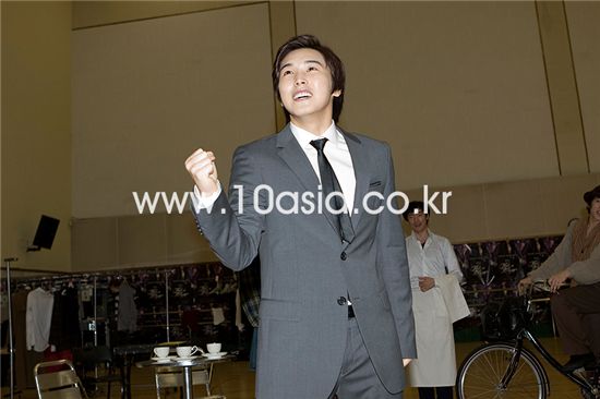 Sungmin [Lee Jin-hyuk/10Asia]