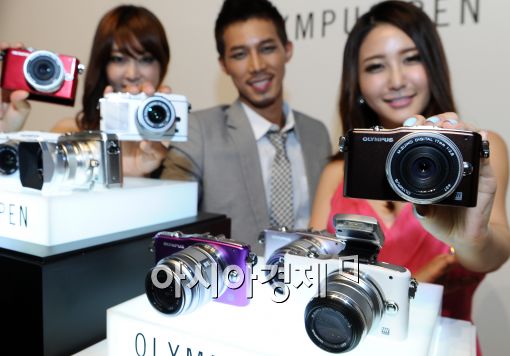 [포토]더욱 다양해진 올림푸스 PEN