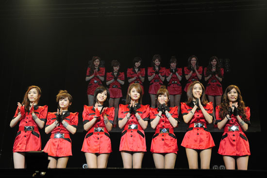 T-ara members Hwayoung, Boram, Eunjung, Jiyeon, Soyeon, Hyomin and Qri at their showcase held at the Shibuya-AX concert hall in Tokyo, Japan on July 5, 2011. [Core Contents Media] 