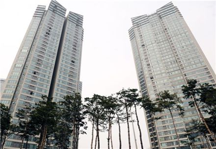 국토부 "일조권, 준주거지역은 적용 않는다"