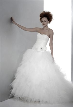 미셸 오바마, 고소영, 송윤아가 선택한 '명품 드레스' 전시