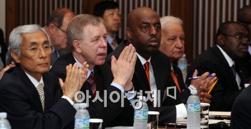 [포토]유엔가입 20주년 축하합니다