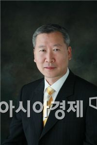 한국산업안전보건공단에 신임 백헌기 이사장 임명