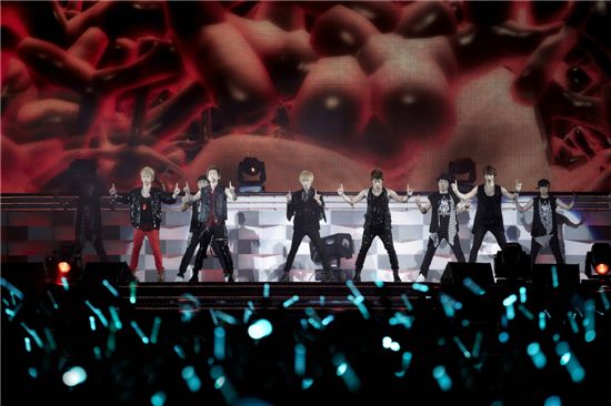 SHINee holds 1st Taiwan concert over weekend