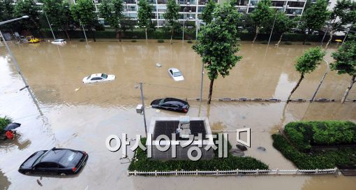 [포토]계속되는 폭우 서울은 침수중...