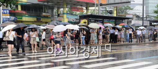 [포토]버스 정류소도 만원