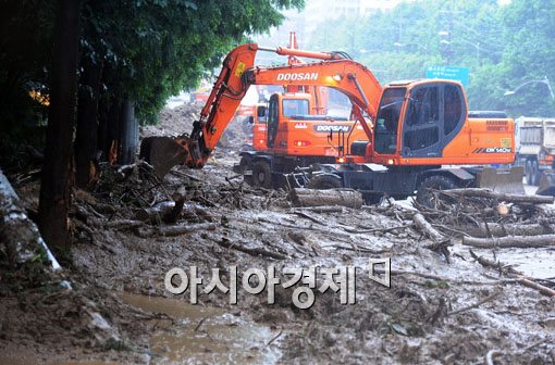 [포토] '치워도, 치워도..'