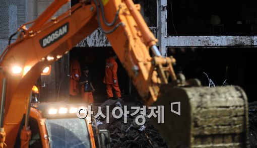 [포토]야간 작업 시작!