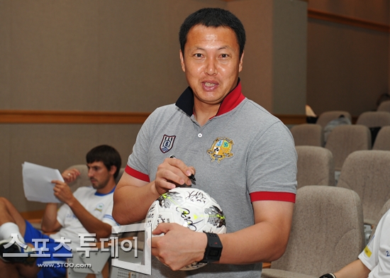 [포토] 이운재 '제가 제일 늦은건가요'