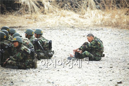 현빈아닌 해병대 이병 김태평은