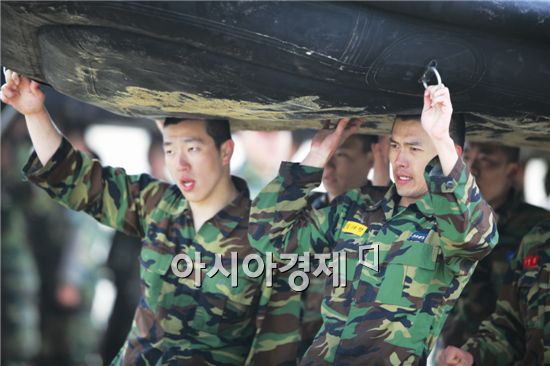 현빈아닌 해병대 이병 김태평은