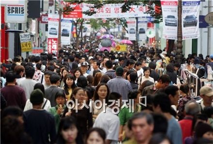 사회 곳곳에 뿌리내린 간첩 얼마나 되나