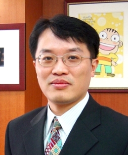 "문제가 시키는대로..어설픈 배경지식은 '독'"