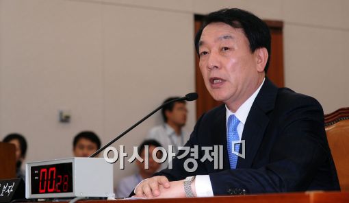 [포토]권재진 청문회 ‘두 아들 병역 의혹 집중 추궁’