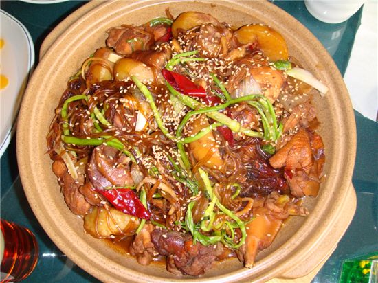 [창업의 달인] '닭 통일' 최원호 맛대로 대표