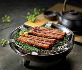 서울신라호텔_아리아께_장어구이