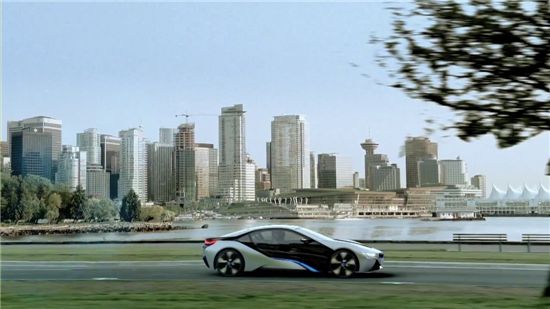 '유튜브 100만' 돌파, BMW i 트레일러 영상 뭐길래?