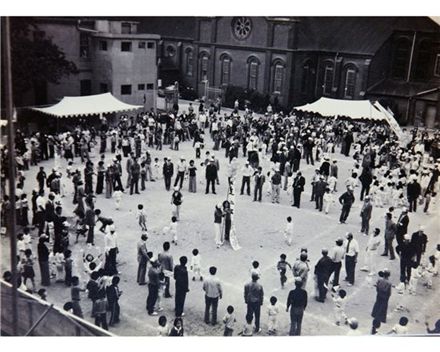 1974년 효성유치원 운동회 장면