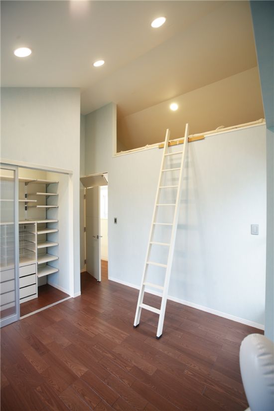 "콘크리트 보다 더 튼튼한 목조주택을 선보입니다"