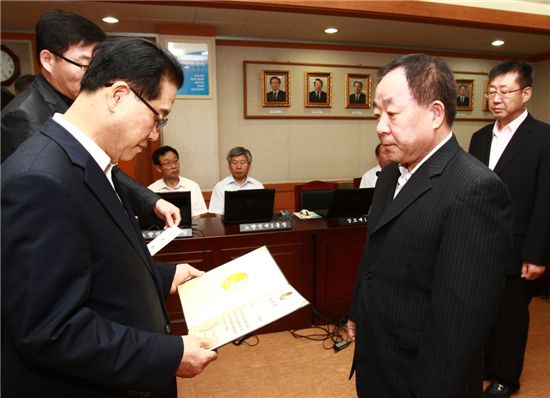 문충실 동작구청장,  변화에 능동 대처 주문