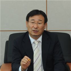 제16회 기술고시에 합격, 27년간 공직에 몸담아온 박한규 황해청장.