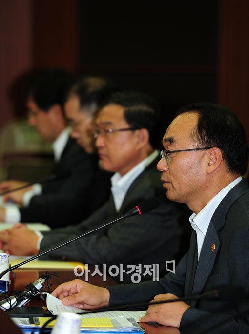 [포토] 재정건전성 강조하는 박재완 장관