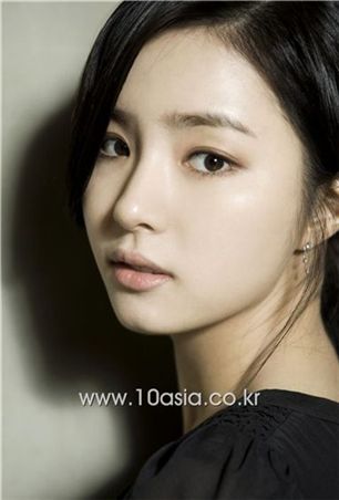 [INTERVIEW] Actress Shin Se-gyeong