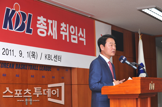 [포토] 한선교 총재 '3년 간의 임기 시작합니다'