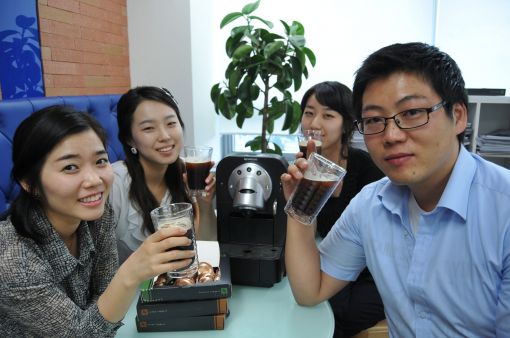 커피의 계절 오다…'오피스카페' 만들기 열풍