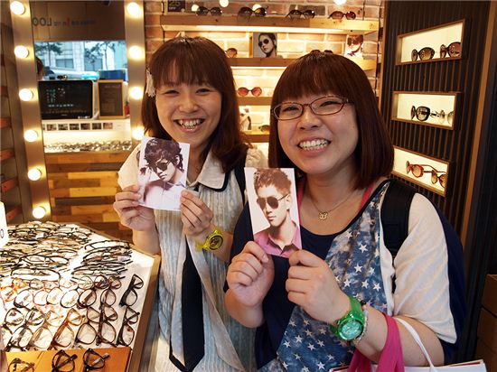 패션업계, "고마워요, K-POP!"