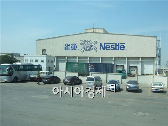 [르뽀] 중국 간 송영길 시장 '복통'에 시달리다