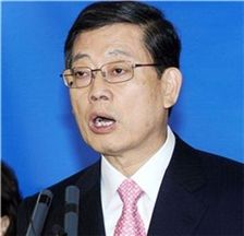 김황식 총리, 與 서울시장 차출설에 "적절치 않다" 거부