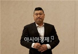 '강호동닷컴' 등장…은퇴 만류 세력 어느 정도일까 '주목'