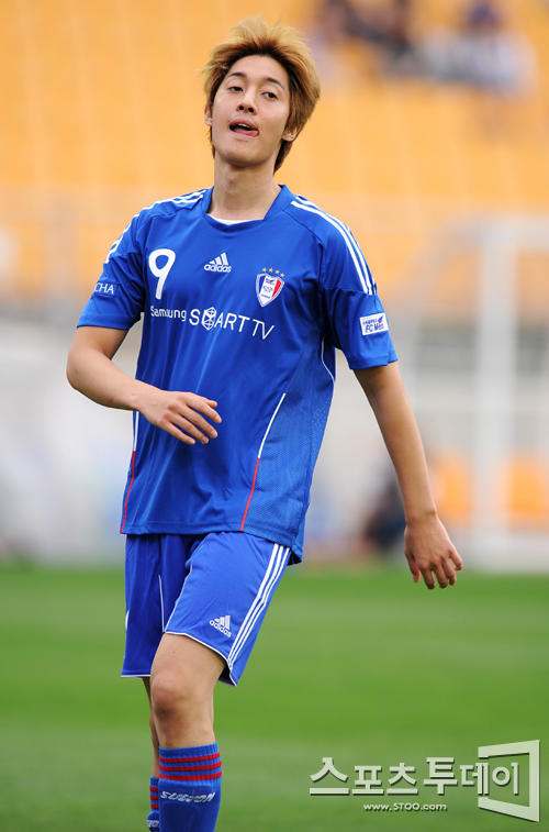 [포토] 놓친 찬스가 아쉬운 한류스타 김현중