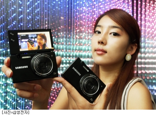 삼성전자, 신개념 콤팩트 카메라 '미러팝' 출시