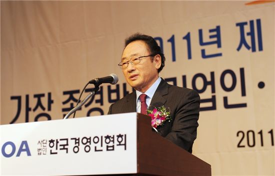 [포토]사공일 회장 "기업들 사회적 책임 다해야"