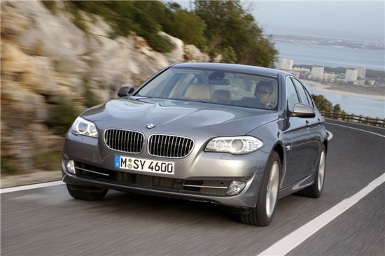 ['가을'을 타다]BMW 535i xDrive, 사륜구동 최고 기술력