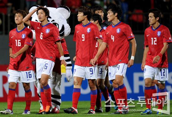 [포토] 홍명보호 '기분 좋은 승리!'