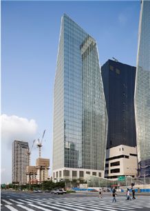 여의도 ‘서울국제금융센터’, 10월부터 입주 시작