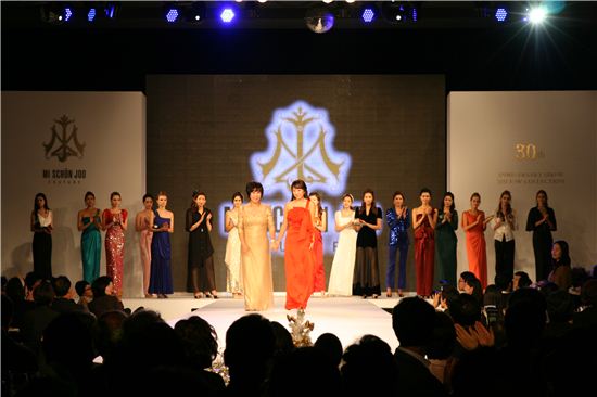 상위 0.1% 사모님들, 어디 갔나 했더니…