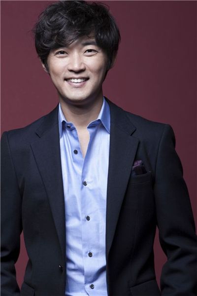 Ahn Jae-wook to star in upcoming series