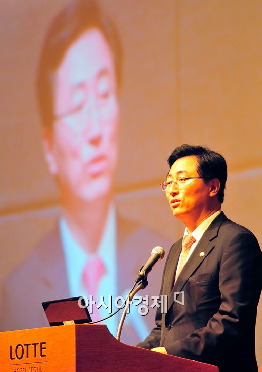 [포토] 한일경제인회의 참석한 최중경 장관